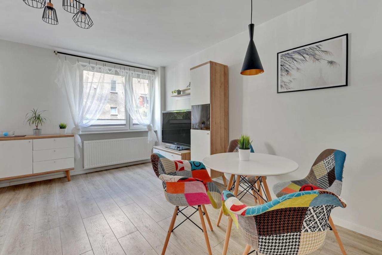 Beniowskiego Cosy Apartment グディニャ エクステリア 写真