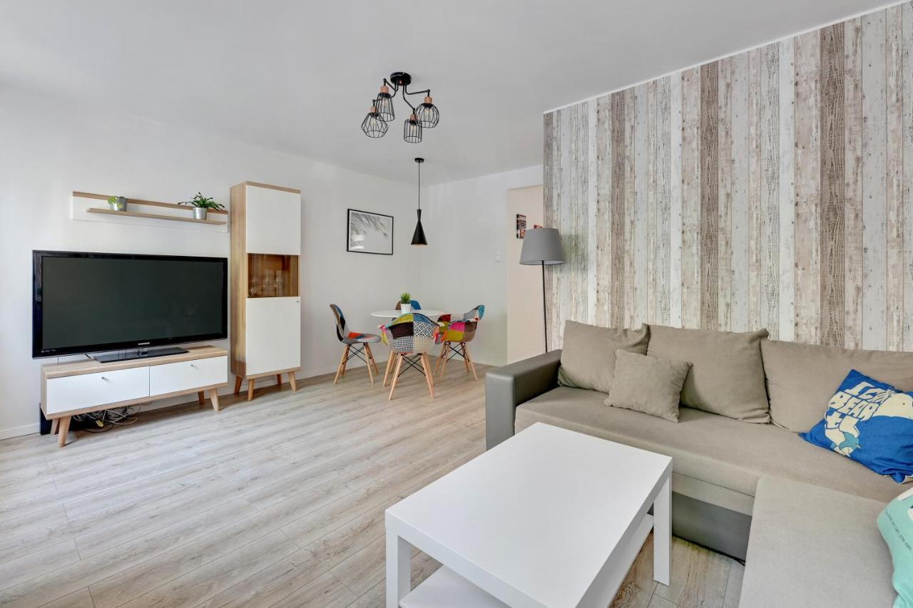 Beniowskiego Cosy Apartment グディニャ エクステリア 写真